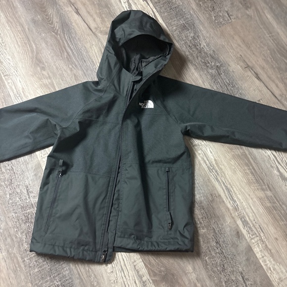 North Face Raincoat Jacket Child Size 10-12 Medium
